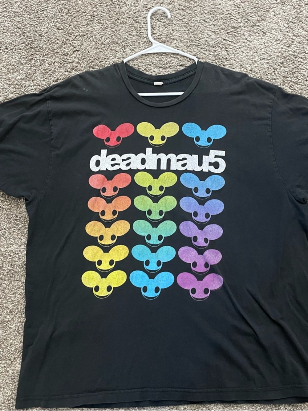 vintage 2009 Deadmau5 rainbow/ psychedelic shirt.